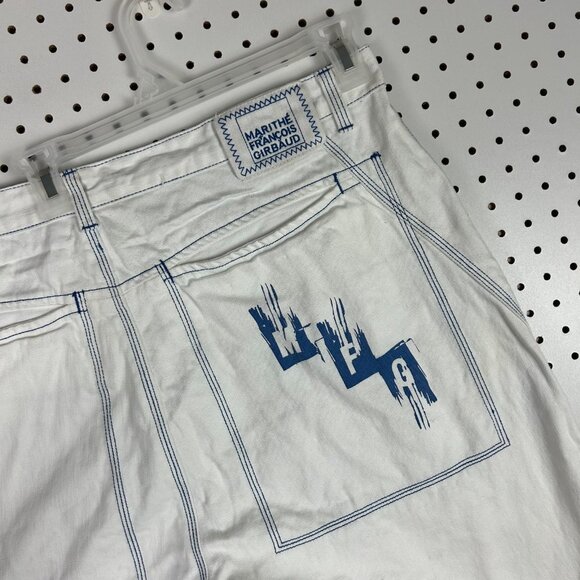 Girbaud 90s Hip Hop White Baggy Shorts Size 40 Stitched Embroidered Logo Patch - Picture 2 of 8